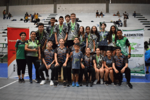 BÁDMINTON 201