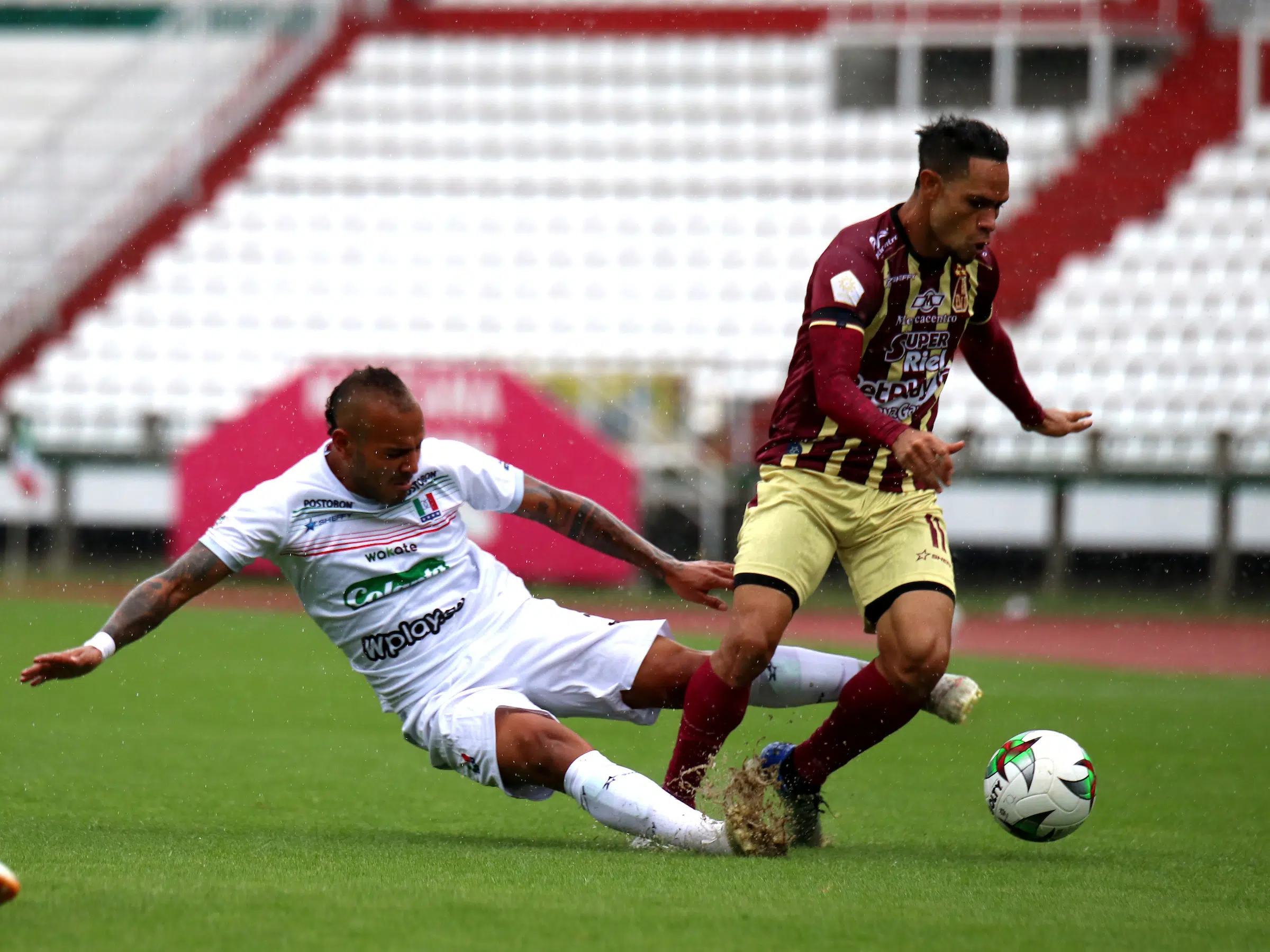 Deportes Tolima se afianzó en la cima con el triunfo ante Once Caldas